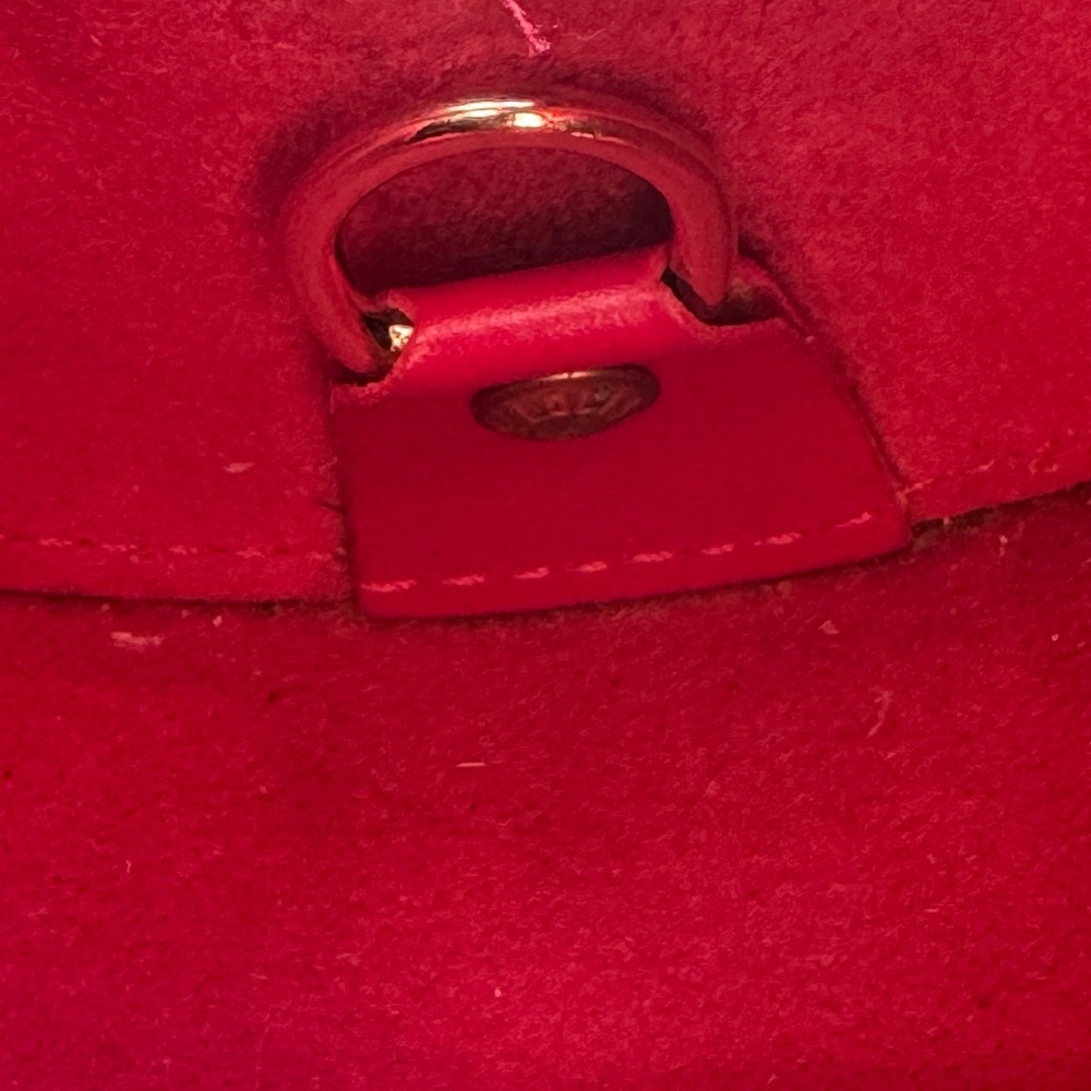 Louis Vuitton Cherry Red Epi Souflet Leather Shoulder Bag - Picture 11 of 16